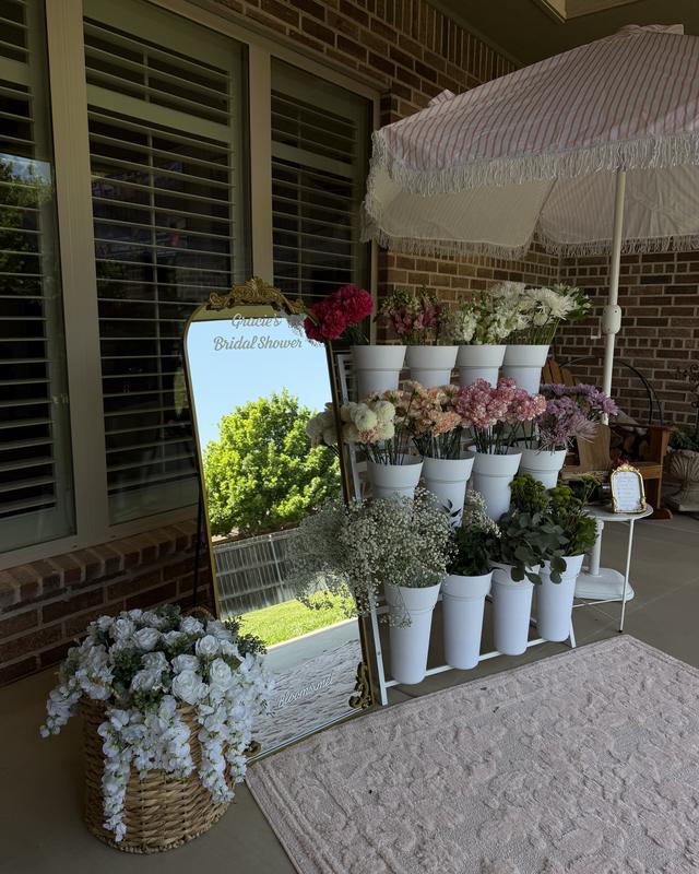 The Bloom Bar by Blooms x Mel — A build-your-own bouquet bar at your event